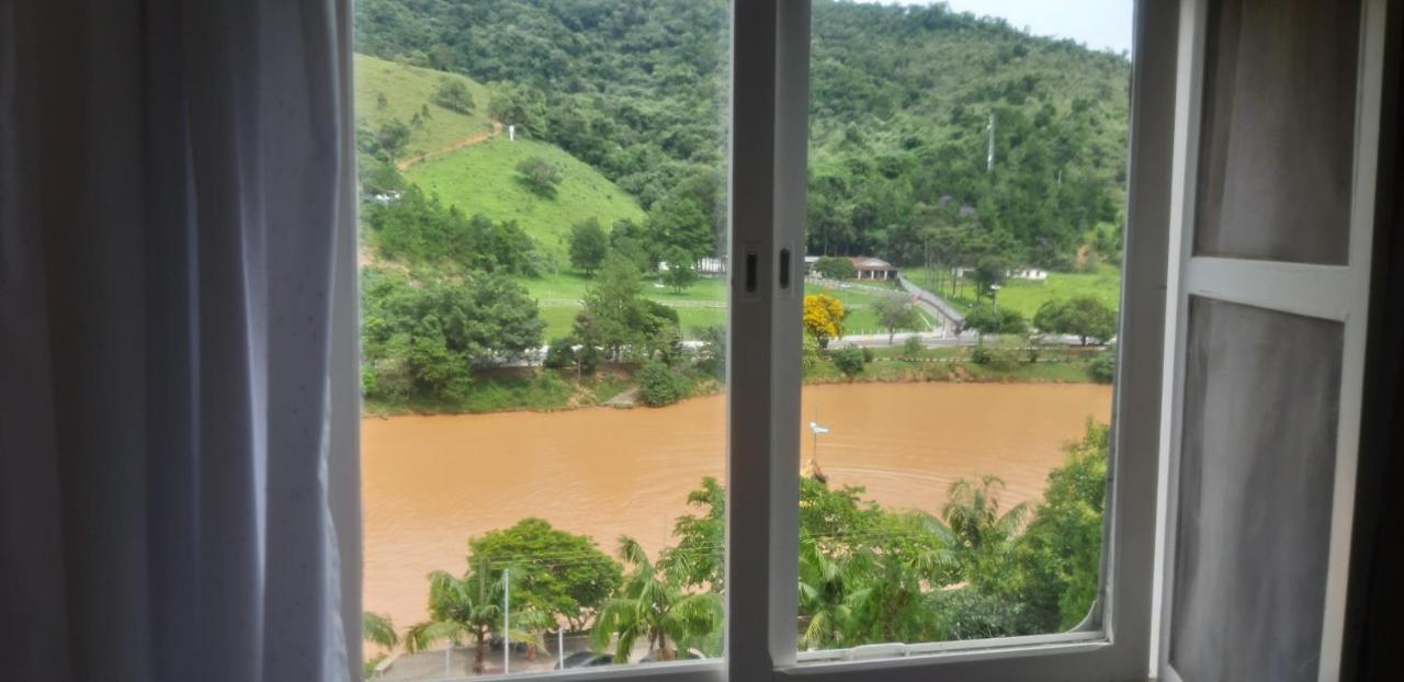 Flat Cavalinho Branco - Vista Do Lago E Piscina Aquecida Águas de Lindóia Bagian luar foto